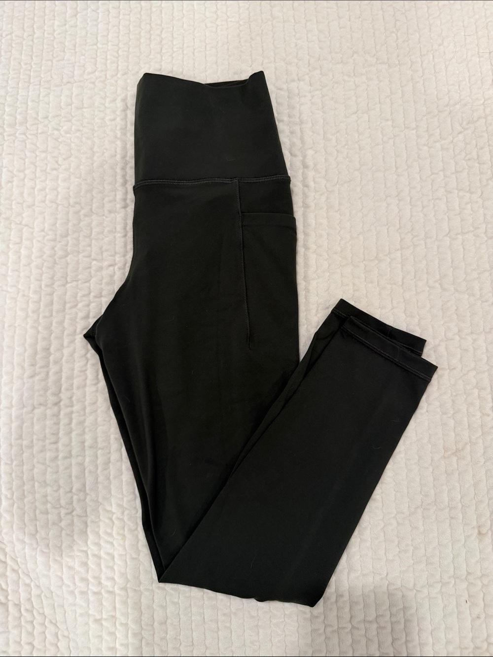 Athleta Women’s High-Waisted 7/8 Legging with Pockets - XS Olive